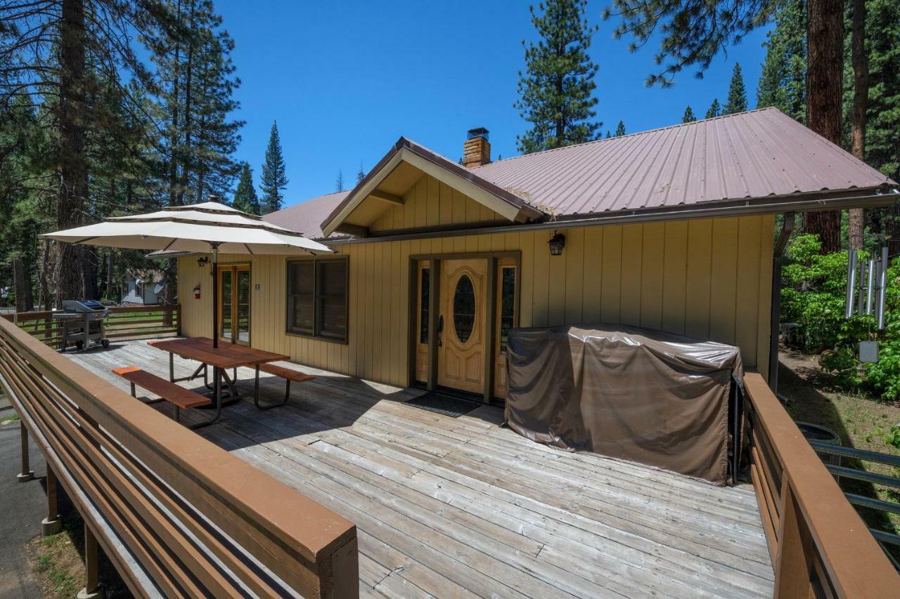 Apple Tree Bear House Villa Yosemite West Exterior photo
